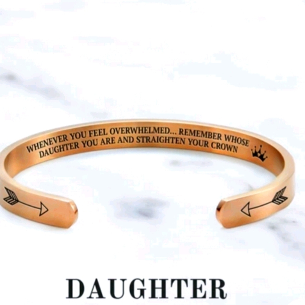 mint & lily daughter Bracelet NWOT